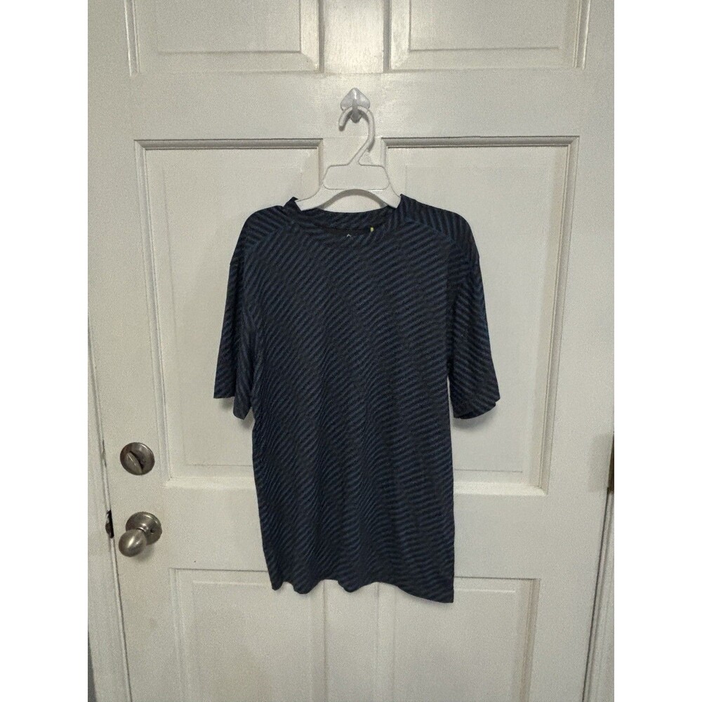 Men’s Tasc Grey And Blue Striped Performance Tee. Size S